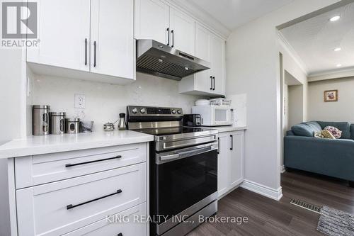 14771 Dixie Road, Caledon, ON - Indoor Photo Showing Kitchen