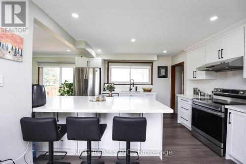 14771 Dixie Road, Caledon, ON - Indoor Photo Showing Kitchen With Upgraded Kitchen