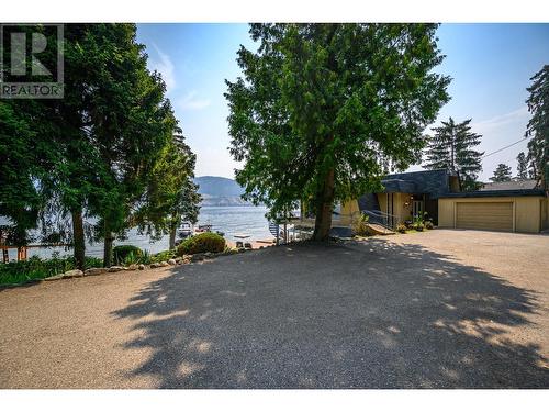 8180 Tronson Road, Vernon, BC - Outdoor