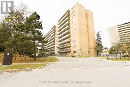 617 - 100 Dundalk Drive, Toronto (Dorset Park), ON - Outdoor With Balcony With Facade