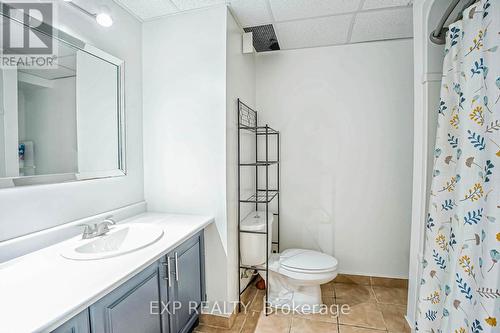 197 Park Avenue, East Gwillimbury, ON - Indoor Photo Showing Bathroom