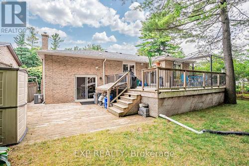 197 Park Avenue, East Gwillimbury, ON - Outdoor With Deck Patio Veranda With Exterior