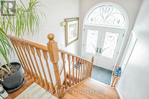 197 Park Avenue, East Gwillimbury, ON - Indoor Photo Showing Other Room