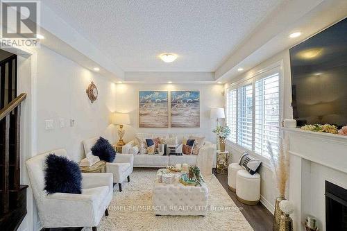 267 Reis Place, Milton (Ford), ON - Indoor Photo Showing Living Room With Fireplace