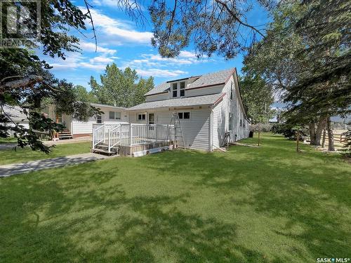 5261 Kings Avenue, Gull Lake, SK - Outdoor With Deck Patio Veranda