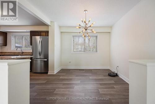 28 Storey Drive, Halton Hills (Acton), ON - Indoor Photo Showing Kitchen