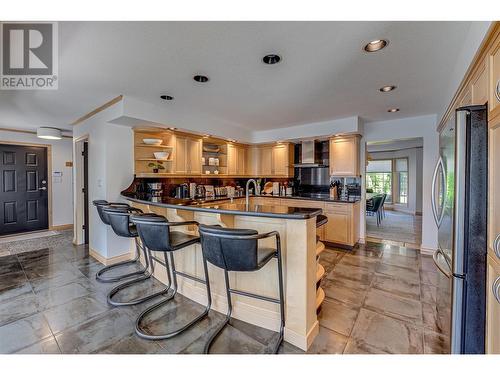 8349 Okanagan Landing Road, Vernon, BC - Indoor Photo Showing Kitchen