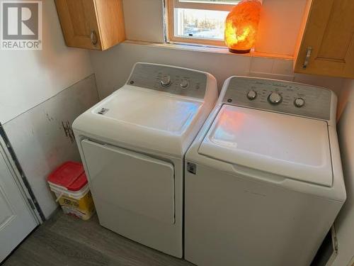 9 Branchflower Road Sw, Salmon Arm, BC - Indoor Photo Showing Laundry Room