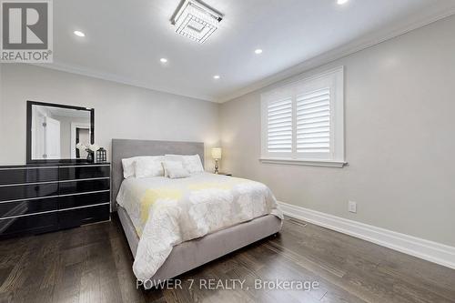 100 Forester Crescent, Markham, ON - Indoor Photo Showing Bedroom