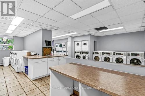 2107 - 150 Charlton Avenue E, Hamilton (Corktown), ON - Indoor Photo Showing Laundry Room