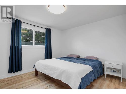 10010 Kel Win Road, Lake Country, BC - Indoor Photo Showing Bedroom