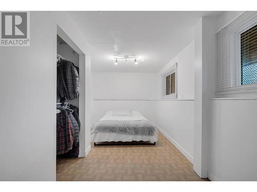 10010 Kel Win Road, Lake Country, BC - Indoor Photo Showing Bedroom