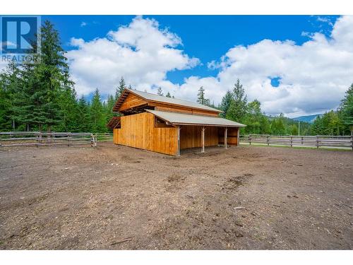 380 Richlands Road, Cherryville, BC 