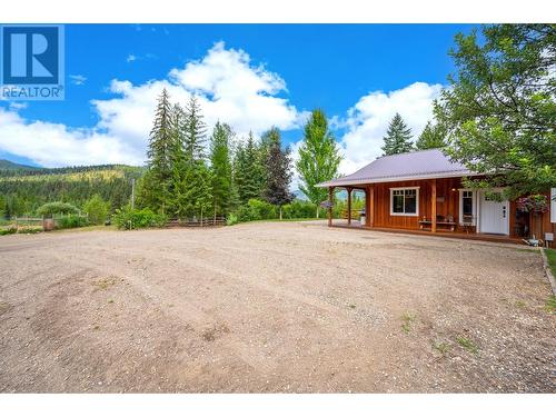 380 Richlands Road, Cherryville, BC 