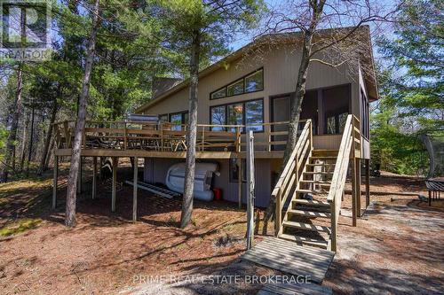 9848 Huron Place, Lambton Shores (Grand Bend), ON - Outdoor