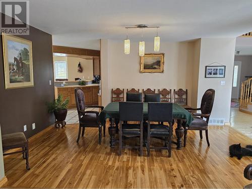 6517 Grey Crescent, 100 Mile House, BC - Indoor Photo Showing Dining Room