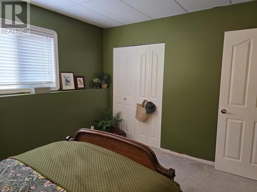 6517 Grey Crescent, 100 Mile House, BC - Indoor Photo Showing Bedroom