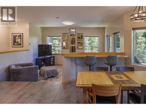 4040 Mountain View Road, Mcbride, BC - Indoor Photo Showing Dining Room