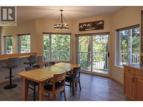 4040 Mountain View Road, Mcbride, BC - Indoor Photo Showing Dining Room