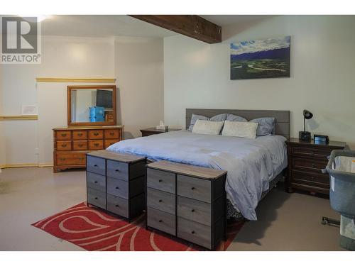 4040 Mountain View Road, Mcbride, BC - Indoor Photo Showing Bedroom