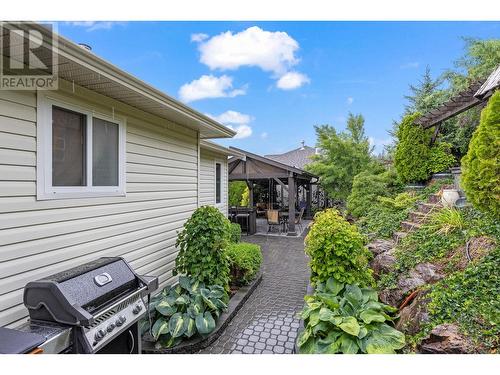 2844 Summerview Place, West Kelowna, BC - Outdoor