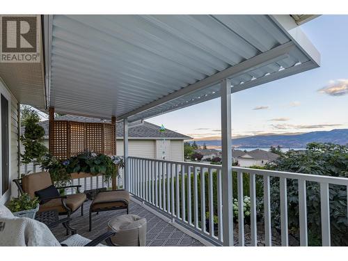 2844 Summerview Place, West Kelowna, BC - Outdoor With Exterior