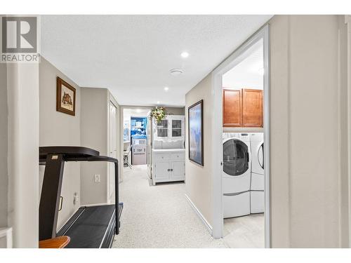 2844 Summerview Place, West Kelowna, BC - Indoor Photo Showing Laundry Room