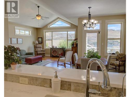 7760 Okanagan Landing Road Unit# 73, Vernon, BC - Indoor Photo Showing Dining Room