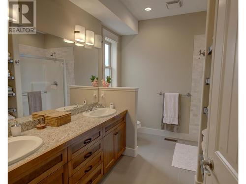 7760 Okanagan Landing Road Unit# 73, Vernon, BC - Indoor Photo Showing Bathroom