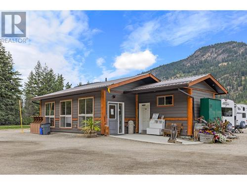 1361 6 Highway, Cherryville, BC 