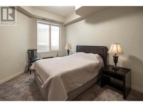 1331 Ellis Street Unit# 303, Kelowna, BC - Indoor Photo Showing Bedroom