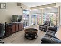 1331 Ellis Street Unit# 303, Kelowna, BC  - Indoor Photo Showing Living Room 