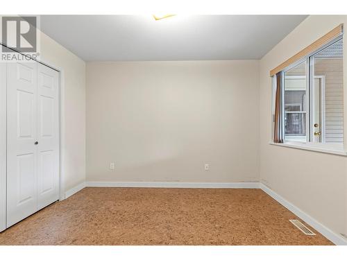 900 5Th Avenue Sw Unit# 104, Salmon Arm, BC - Indoor Photo Showing Other Room