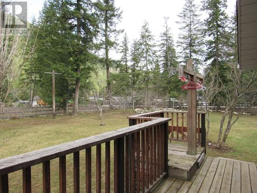 2015  3A Highway, Castlegar, BC - Outdoor With Deck Patio Veranda