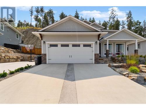 1219 Monte Vista Avenue, Kelowna, BC - Outdoor With Facade