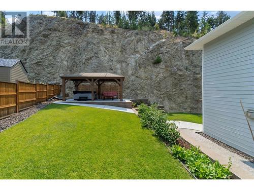 1219 Monte Vista Avenue, Kelowna, BC - Outdoor With Deck Patio Veranda