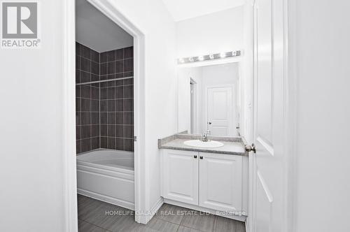 165 Wesmina Avenue, Whitchurch-Stouffville, ON - Indoor Photo Showing Bathroom