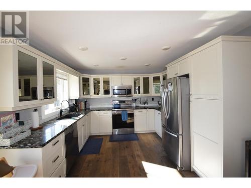 3743 Simpson Road, Cranbrook, BC - Indoor Photo Showing Kitchen With Stainless Steel Kitchen With Double Sink