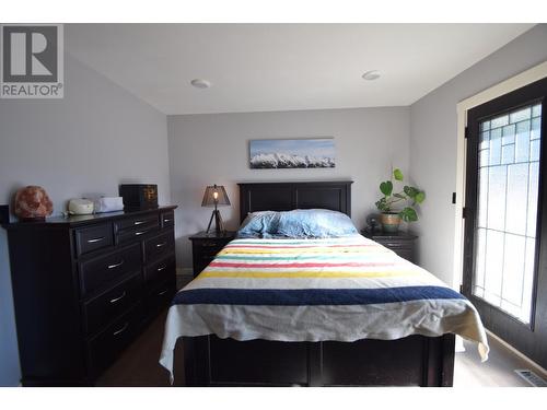 3743 Simpson Road, Cranbrook, BC - Indoor Photo Showing Bedroom