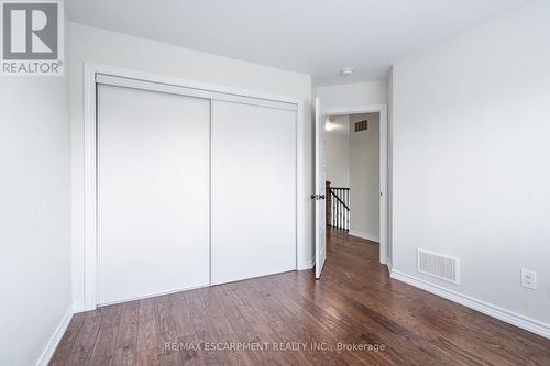 7 Brigham Avenue, Hamilton (Binbrook), ON - Indoor Photo Showing Other Room