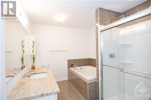 4372 Kelly Farm Drive, Ottawa, ON - Indoor Photo Showing Bathroom