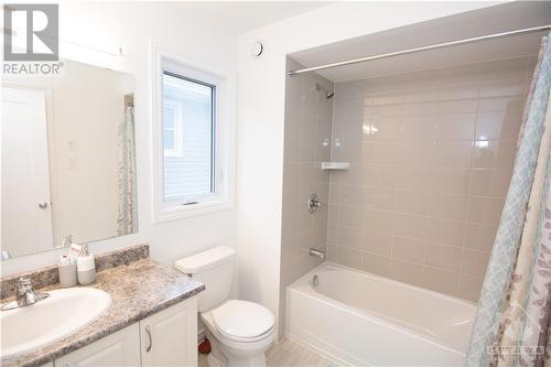 4372 Kelly Farm Drive, Ottawa, ON - Indoor Photo Showing Bathroom