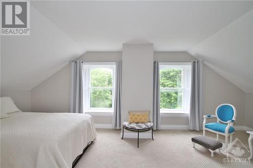 3000 Roger Stevens Drive, Ottawa, ON - Indoor Photo Showing Bedroom