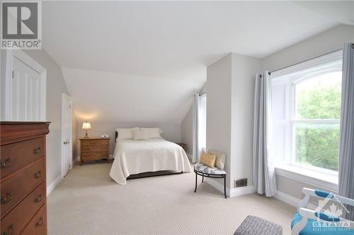 3000 Roger Stevens Drive, Ottawa, ON - Indoor Photo Showing Bedroom