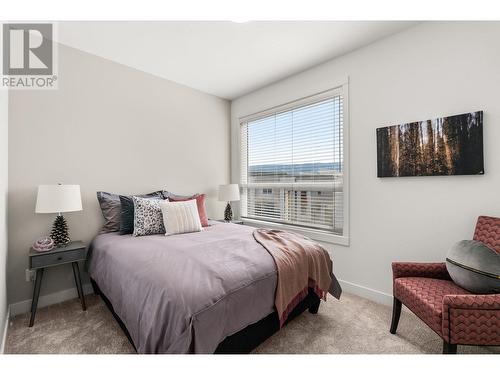 610 Academy Way Unit# 117, Kelowna, BC - Indoor Photo Showing Bedroom