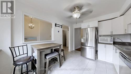 23 Candy Courtway, Toronto (Newtonbrook West), ON - Indoor Photo Showing Kitchen