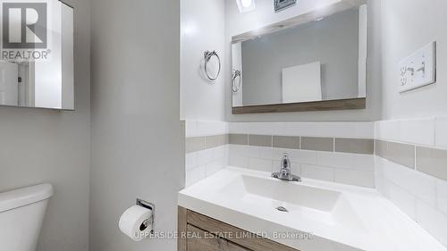 23 Candy Courtway, Toronto (Newtonbrook West), ON - Indoor Photo Showing Bathroom