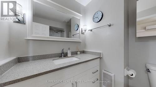 23 Candy Courtway, Toronto (Newtonbrook West), ON - Indoor Photo Showing Bathroom