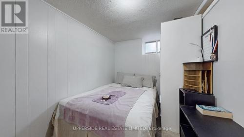 23 Candy Courtway, Toronto (Newtonbrook West), ON - Indoor Photo Showing Bedroom