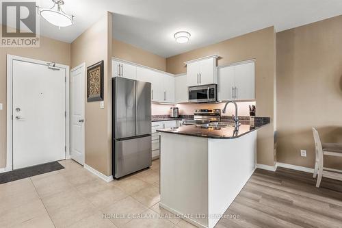 1D - 6 Rosebank Drive, Toronto (Malvern), ON - Indoor Photo Showing Kitchen